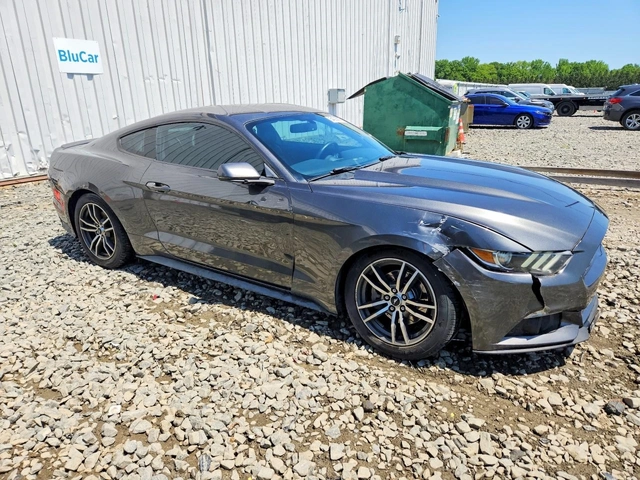 Ford Mustang ECOBOOST FASTBACK - автомобили, коли, обяви за нови и употребявани 3