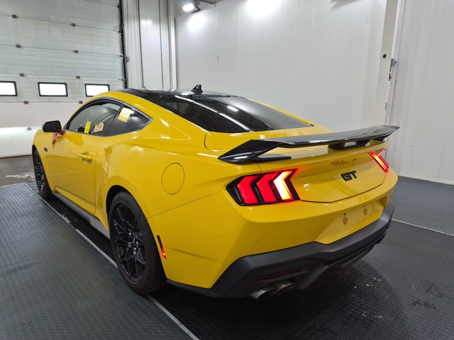Ford Mustang 5L 8cyl Rear Wheel Drive - автомобили, коли, обяви за нови и употребявани 3