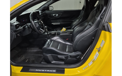 ford-mustang-5l-8cyl-rear-wheel-drive - 4