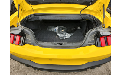 Ford Mustang 5L 8cyl Rear Wheel Drive - автомобили, коли, обяви за нови и употребявани 13