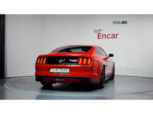 Ford Mustang 2.3* ПОДГРЕВ* ОБДУХВАНЕ* NAVI* КОЖА* - автомобили, коли, обяви за нови и употребявани 3