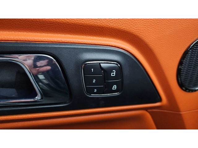 Ford Mustang GT 5.0 - автомобили, коли, обяви за нови и употребявани 11