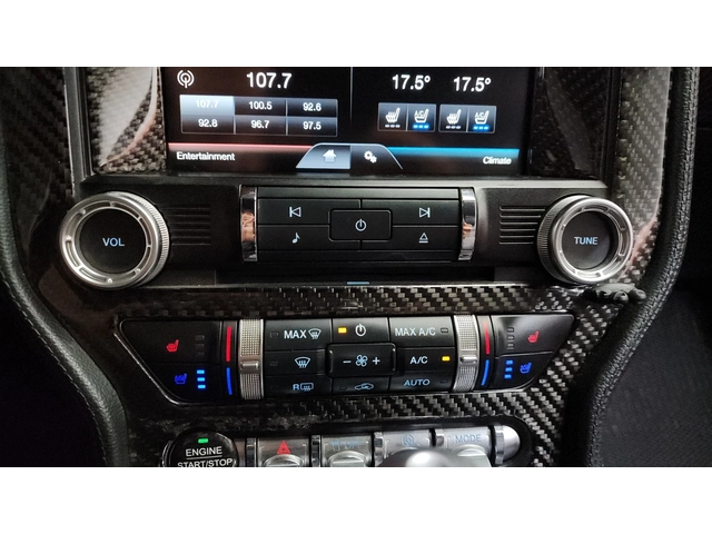 Ford Mustang GT 5.0 - автомобили, коли, обяви за нови и употребявани 12