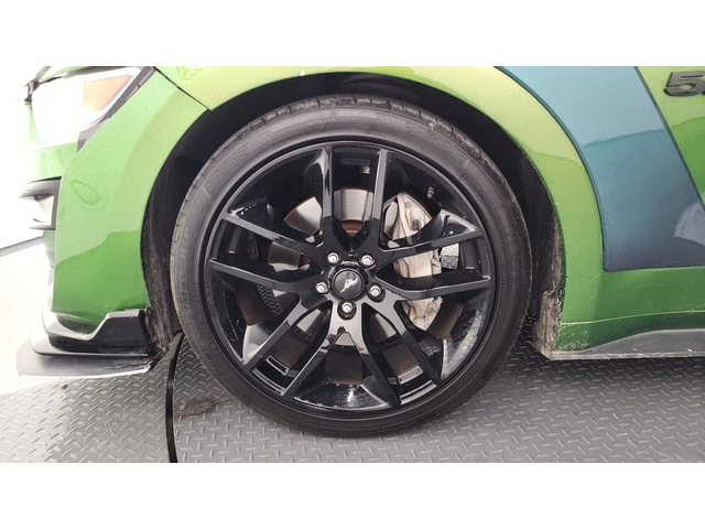 Ford Mustang GT 5.0 - автомобили, коли, обяви за нови и употребявани 4
