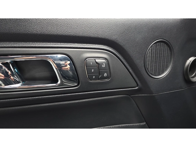 Ford Mustang Coupe 2.3 EcoBoost | Ventilated Seats - автомобили, коли, обяви за нови и употребявани 15