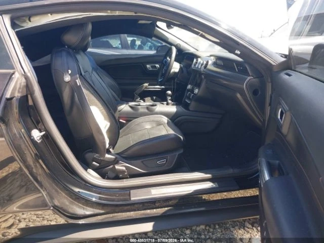 Ford Mustang GT Premium - автомобили, коли, обяви за нови и употребявани 4