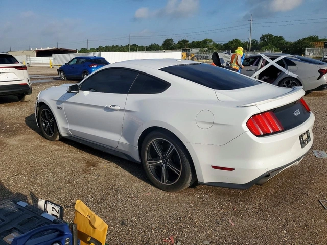 Ford Mustang 5.0 GT - автомобили, коли, обяви за нови и употребявани 1