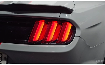 ford-mustang - 4