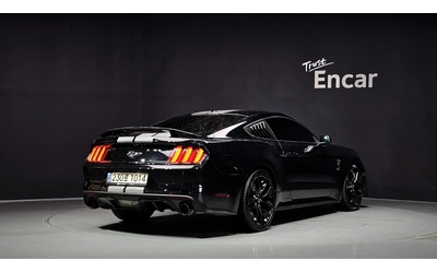 ford-mustang - 1