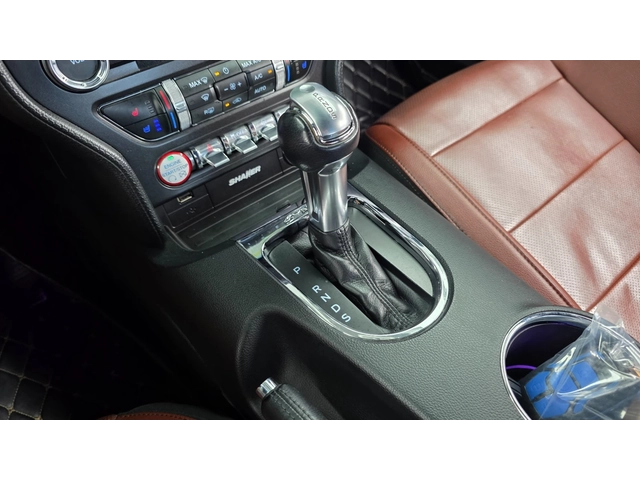 Ford Mustang 2.3 EcoBoost | Shelby Look | ACC | Вентилация - автомобили, коли, обяви за нови и употребявани 6