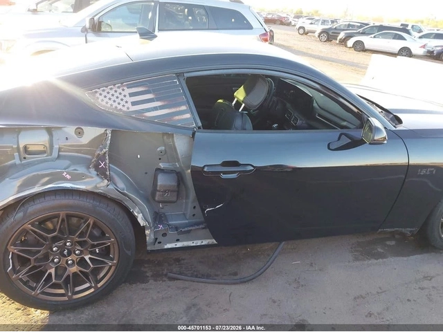 Ford Mustang GT Premium Fastback - автомобили, коли, обяви за нови и употребявани 11