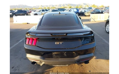 Ford Mustang GT Premium Fastback - автомобили, коли, обяви за нови и употребявани 14