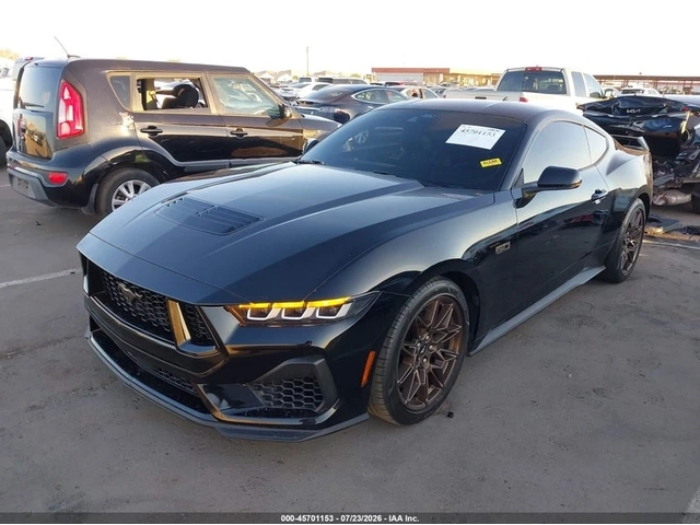Ford Mustang GT Premium Fastback - автомобили, коли, обяви за нови и употребявани 1
