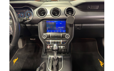 Ford Mustang GT convertible - автомобили, коли, обяви за нови и употребявани 11