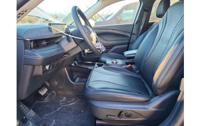 Ford Mustang Mach-E PREMIUM - автомобили, коли, обяви за нови и употребявани 6