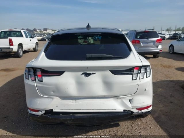 Ford Mustang Mach-E PREMIUM - автомобили, коли, обяви за нови и употребявани 8