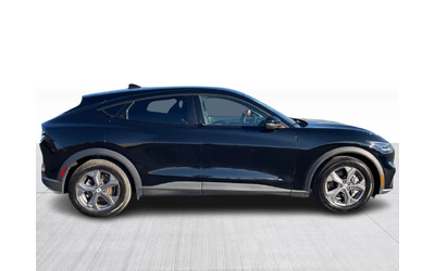 ford-mustang-mach-e - 3