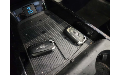 Ford Mustang Mach-E * SELECT * 2 КЛЮЧА* ПОДГРЕВ* KEYLESS* - автомобили, коли, обяви за нови и употребявани 7
