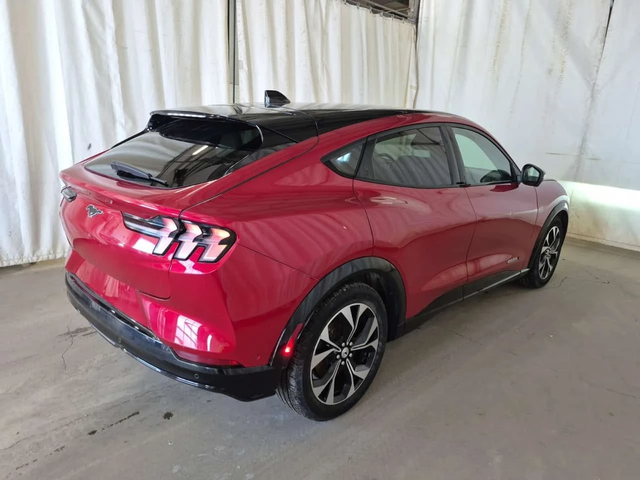 Ford Mustang Mach-E PREMIUM| ПОДГРЕВ| ОБДУХВАНЕ| ПАНОРАМА| CARFAX - автомобили, коли, обяви за нови и употребявани 2