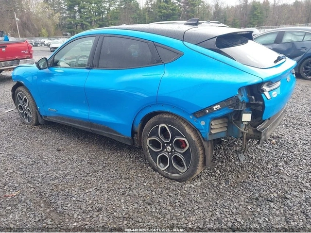 Ford Mustang Mach-E GT - автомобили, коли, обяви за нови и употребявани 3