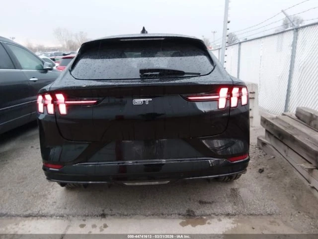 Ford Mustang Mach-E GT AWD - автомобили, коли, обяви за нови и употребявани 14