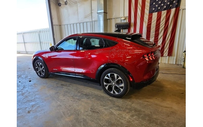 ford-mustang-mach-e - 3