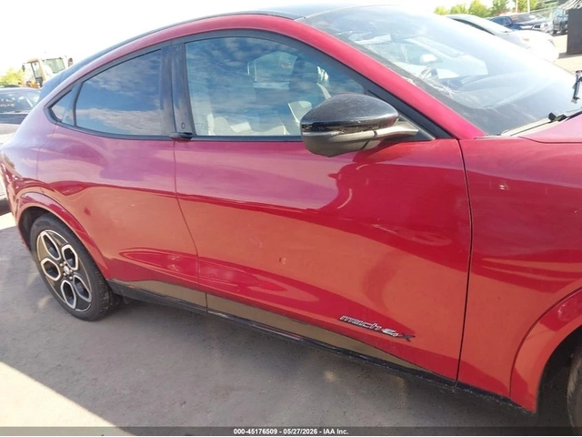 Ford Mustang Mach-E GT-LINE* ПОДГРЕВ* КАМЕРА* ALL* WHEEL* DRIVE* - автомобили, коли, обяви за нови и употребявани 6