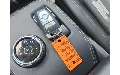 Ford Mustang Mach-E AWD Select / Adaptive Cruise / Lane Assist / - автомобили, коли, обяви за нови и употребявани 6