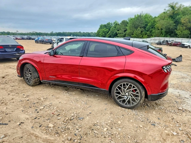 Ford Mustang Mach-E GT Performance Edition AWD - автомобили, коли, обяви за нови и употребявани 1