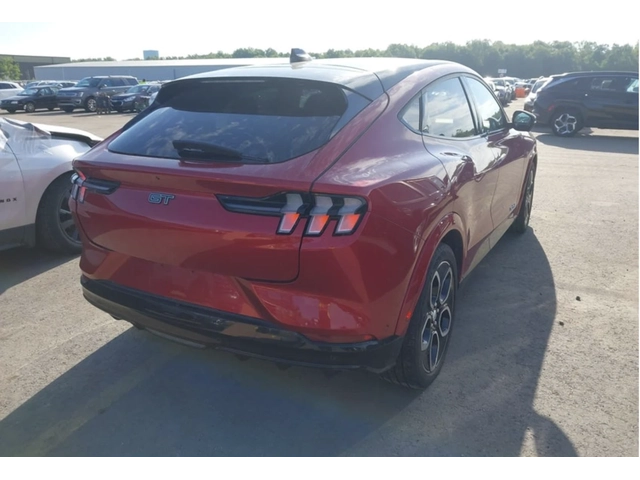 Ford Mustang Mach-E GT - автомобили, коли, обяви за нови и употребявани 3