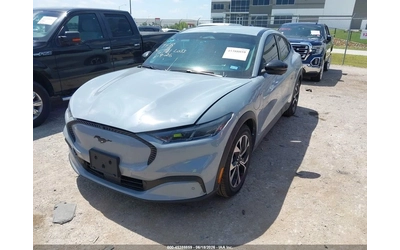 ford-mustang-mach-e - 1