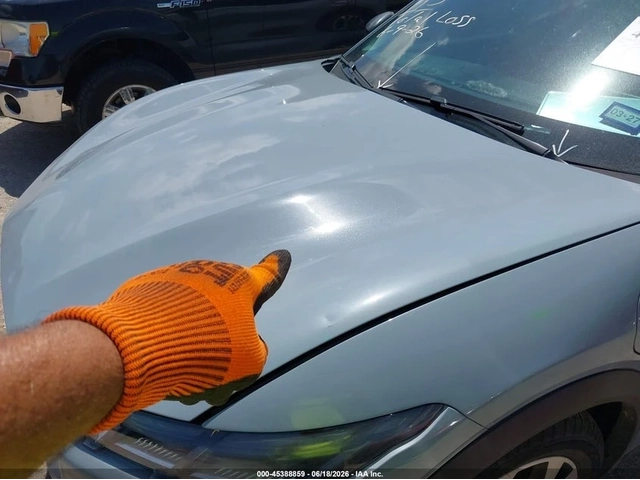 Ford Mustang Mach-E Select - автомобили, коли, обяви за нови и употребявани 5