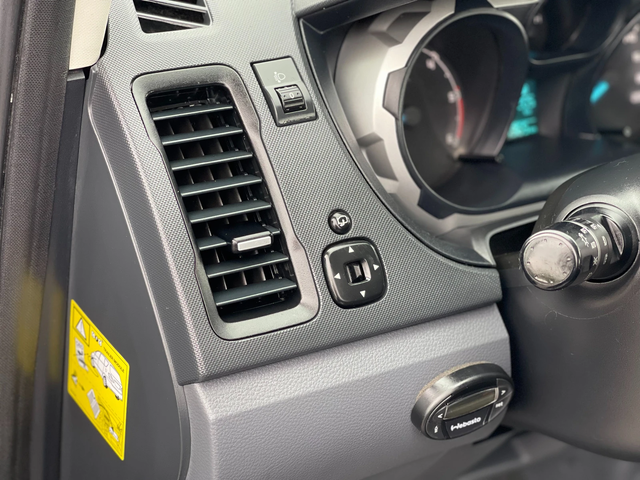 Ford Ranger 2.2TDCi XLT 4x4 - автомобили, коли, обяви за нови и употребявани 13