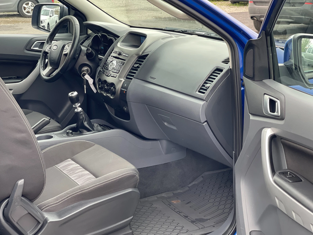 Ford Ranger 2.2TDCi XLT 4x4 - автомобили, коли, обяви за нови и употребявани 9