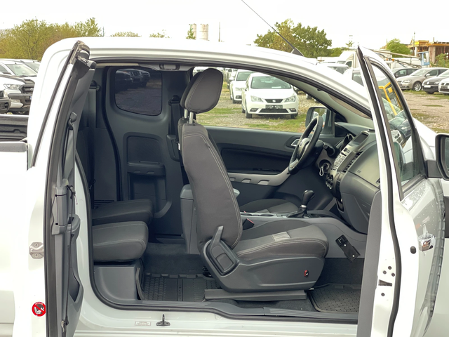 Ford Ranger 2.2TDCi 4x4 - автомобили, коли, обяви за нови и употребявани 8