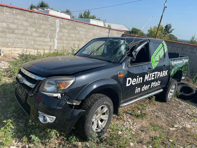 Ford Ranger 2.5TDCi 4x4 на части - автомобили, коли, обяви за нови и употребявани 0