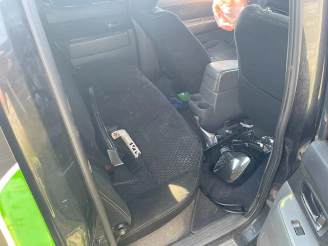 Ford Ranger 2.5TDCi 4x4 на части - автомобили, коли, обяви за нови и употребявани 9