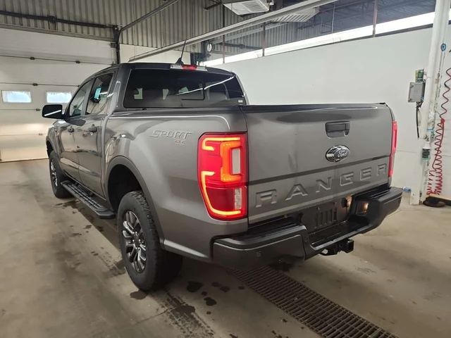 Ford Ranger XLT CREW CAB SHORT BED * 2 КЛЮЧА* CARFAX * - автомобили, коли, обяви за нови и употребявани 3
