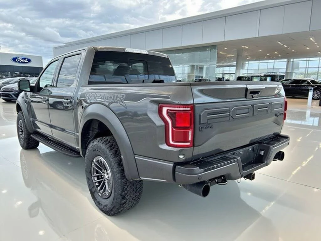 Ford Raptor SuperCrew 4WD * АвтоКредит* (ЦЕНА ДО БГ) - автомобили, коли, обяви за нови и употребявани 5