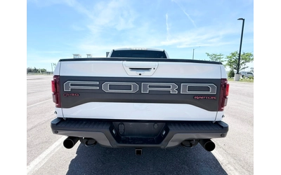 ford-raptor - 4
