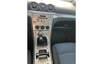 Ford S-Max 2.0TDCI - автомобили, коли, обяви за нови и употребявани 12