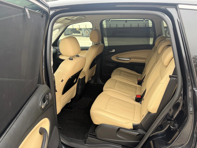 Ford S-Max 2.0 TDCI 163kc - автомобили, коли, обяви за нови и употребявани 13