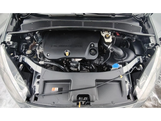 Ford S-Max 2.2TDC-i/TITANIUM - автомобили, коли, обяви за нови и употребявани 7