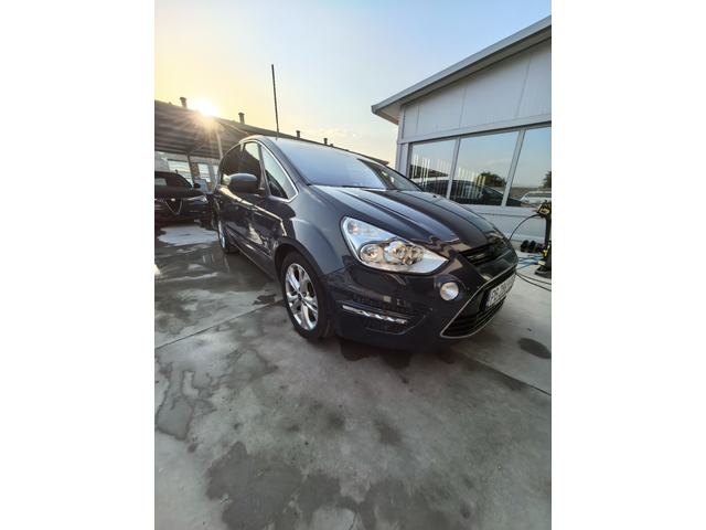 Ford S-Max Titanium ST ГАЗ - автомобили, коли, обяви за нови и употребявани 1