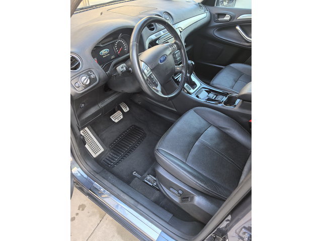 Ford S-Max Titanium ST ГАЗ - автомобили, коли, обяви за нови и употребявани 7