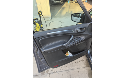 Ford S-Max Titanium ST ГАЗ - автомобили, коли, обяви за нови и употребявани 9