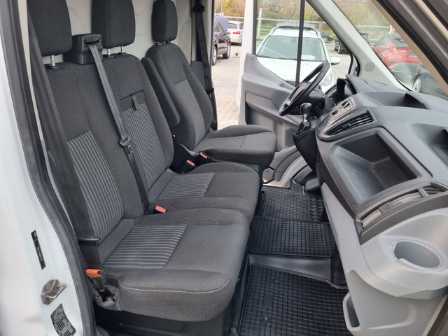 Ford Transit 2.0TDCi-131ps 2018г. ОБСЛУЖЕН= КАТО НОВ! - автомобили, коли, обяви за нови и употребявани 11