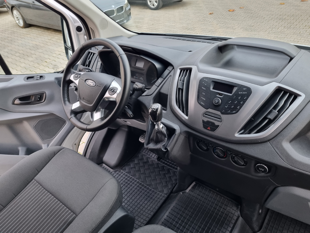 Ford Transit 2.0TDCi-131ps 2018г. ОБСЛУЖЕН= КАТО НОВ! - автомобили, коли, обяви за нови и употребявани 15