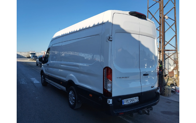 ford-transit - 4
