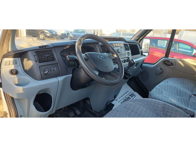 Ford Transit 2.4 tdci клима - автомобили, коли, обяви за нови и употребявани 9